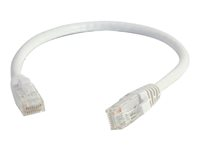 C2G Cat5e Booted Unshielded (UTP) Network Patch Cable - Patch-kabel - RJ-45 (hane) till RJ-45 (hane) - 1 m - UTP - CAT 5e - formpressad, hakfri, tvinnad - vit 83261