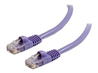 C2G Cat5e Booted Unshielded (UTP) Network Patch Cable - Patch-kabel - RJ-45 (hane) till RJ-45 (hane) - 5 m - UTP - CAT 5e - formpressad, hakfri, tvinnad - lila 83663